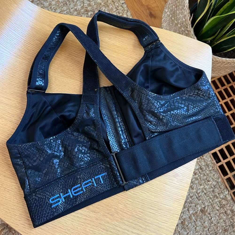 Shefit, 1 Luxe, worn once